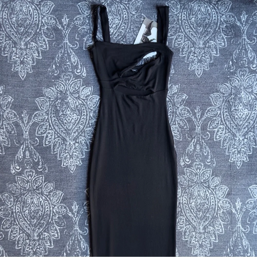 Naked Wardrobe Black Cutout Midi Dress NWT - Picture 4 of 10